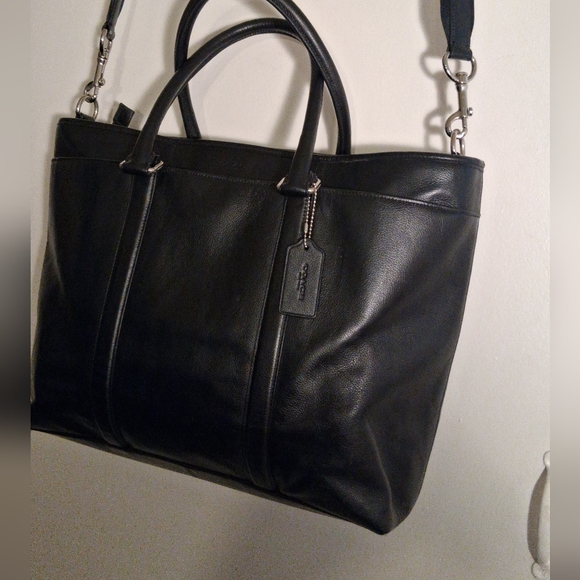 Authentic black leather coach Business  briefcase. - Picture 1 of 16
